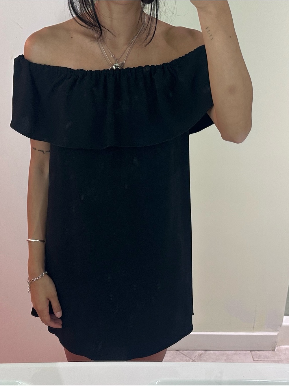 Off-Shoulder Black Ruffle Mini Wilfred free Dress